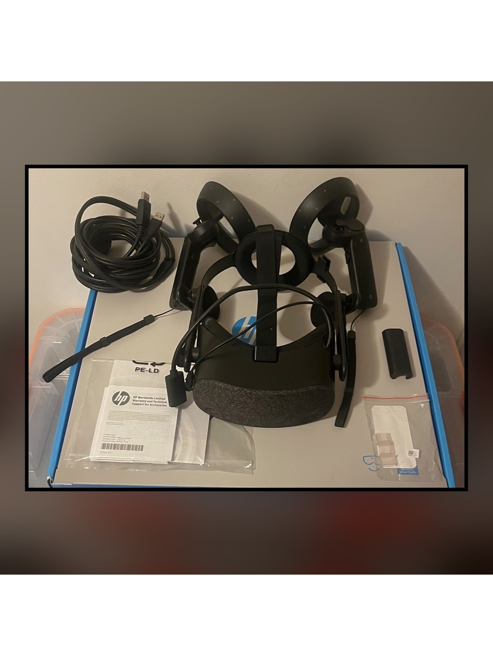 HP Reverb Virtual Reality Headset BUNDLE Professional Edition VR1000 UNTESTED